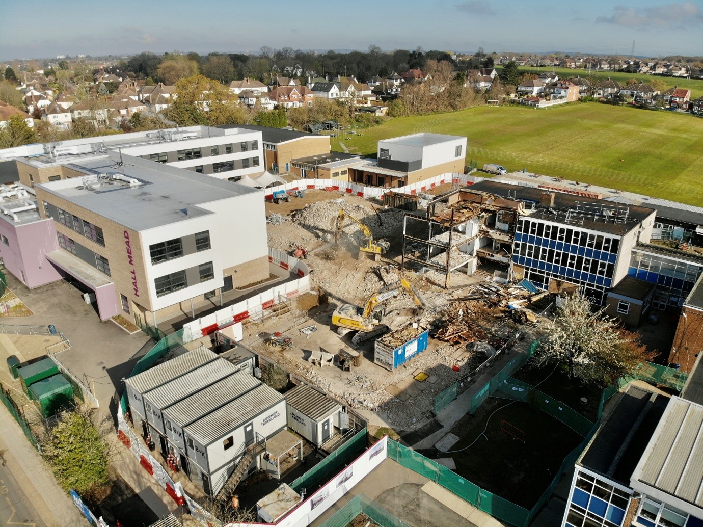 Bowmer & Kirkland – Hall Mead School – Upminster, East London