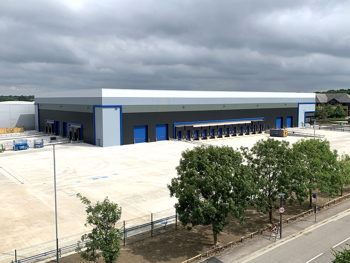 Construction of a new Hermes logistics hub for Arcus PCD consisting of 85000ft2 shell with external concrete aprons, hard landscaping, paving and highway works.